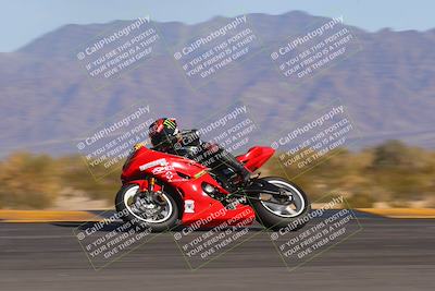 media/Feb-04-2023-SoCal Trackdays (Sat) [[8a776bf2c3]]/Turn 9 Side (130pm)/